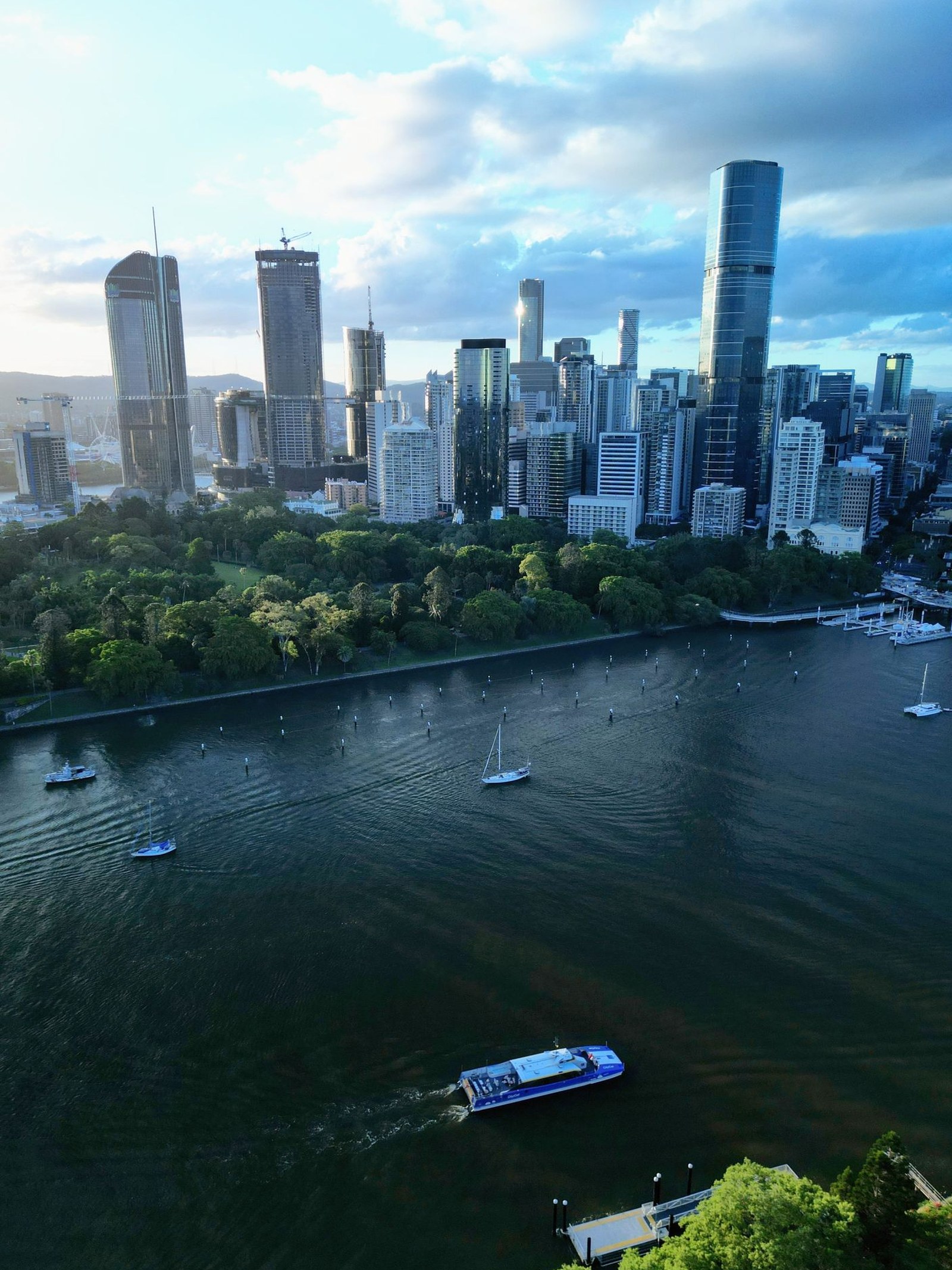 Civic architecture associated with Australian federal politics